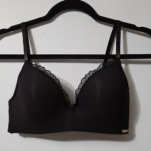Nautica Elegant Black Lace Trim Wirefree Seamless Bra Size 34C